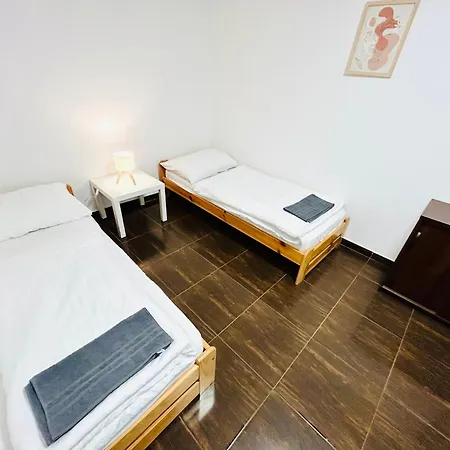 Apartament With Free Parking 5